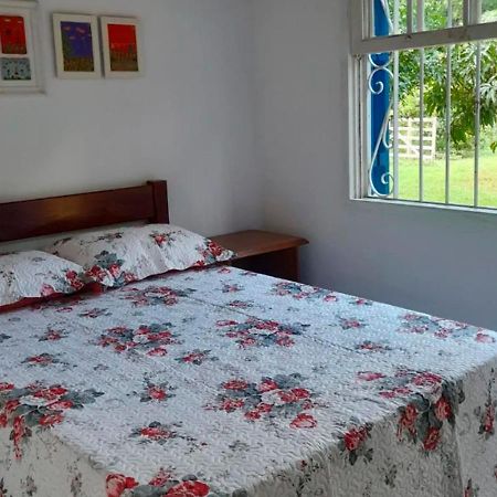 O Casarao Hotell Passa Quatro Eksteriør bilde